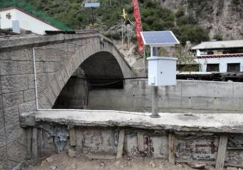 雷達(dá)物位計(jì) 雷達(dá)物位計(jì)